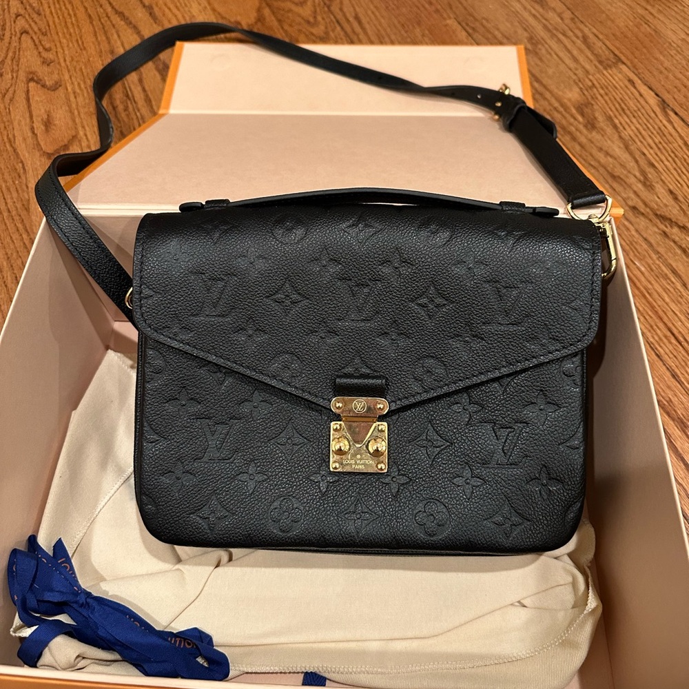 Louis Vuitton Black Monogram Empreinte Pochette Shoulder Bag with Gold Hardware